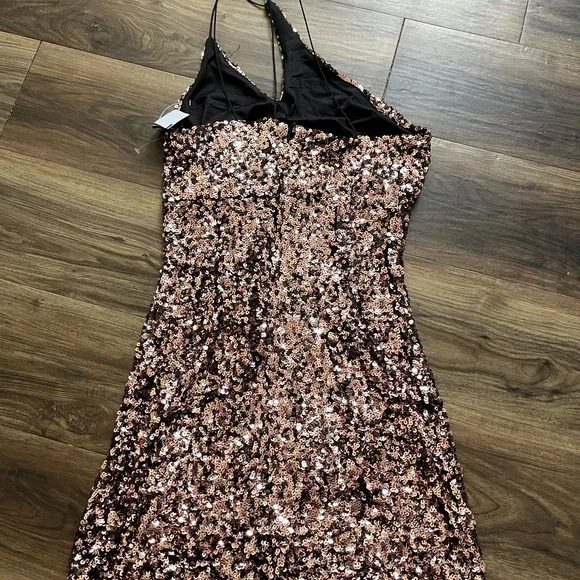 NWT ASTR The Label Sequin Mini Dress Asymmetrical‎ Party Cocktail Stretch Large - Picture 7 of 8